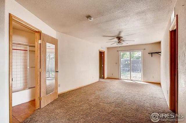 1017 Cragmore Dr — Photo 6