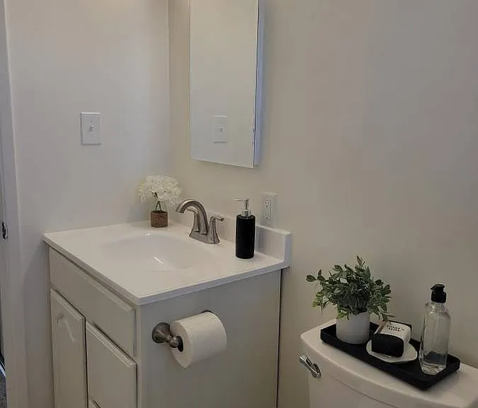 3070 Van Sansul Ave #1B — Photo 3
