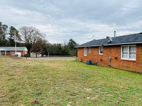 2nd image of 517 Audubon Cir