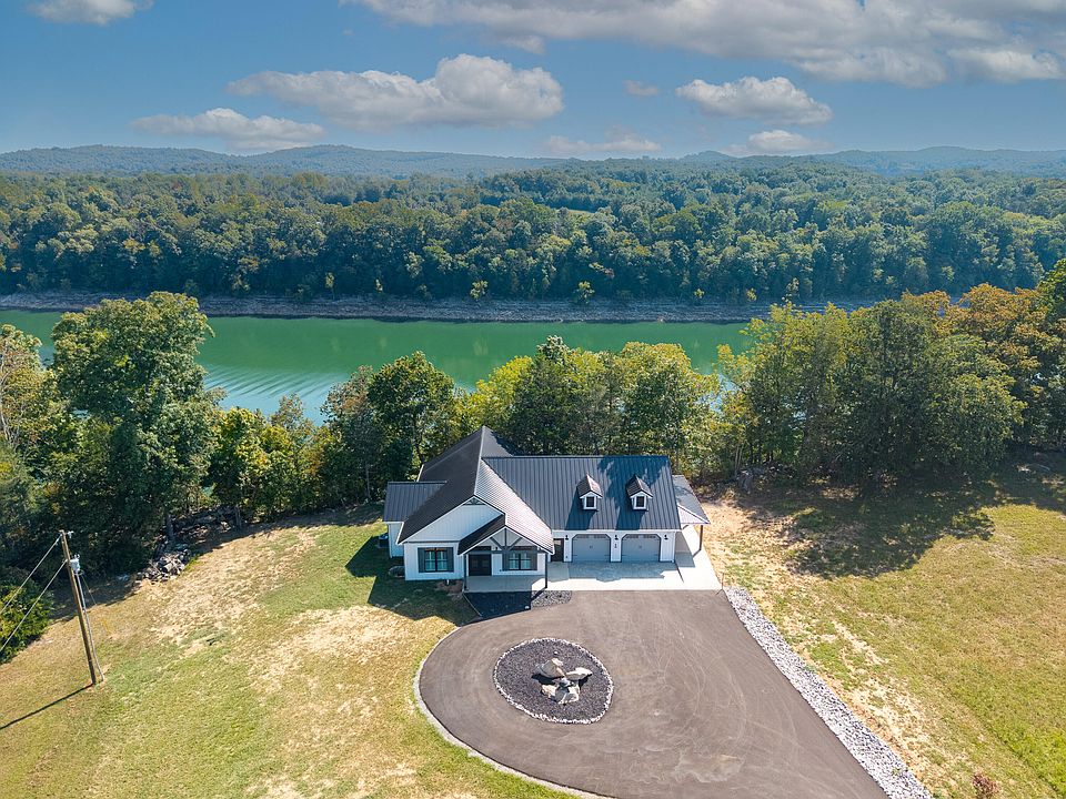 1st image of 600 Colyer Rd