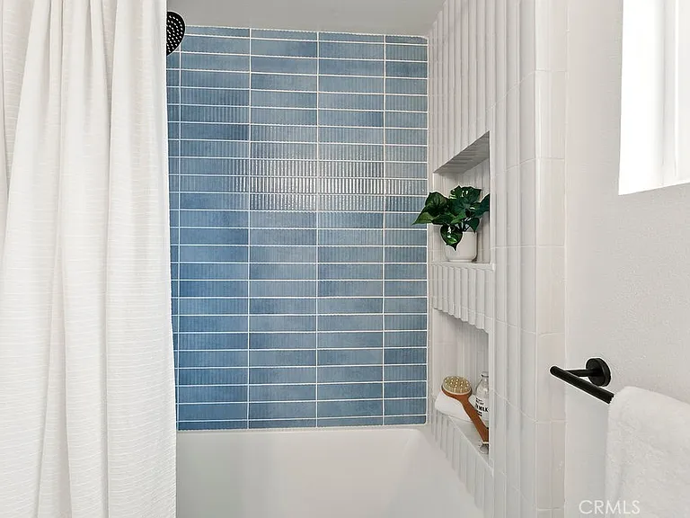6091 Navajo Rd — Photo 18