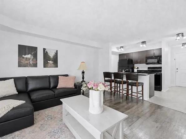 625 E Glenbow Dr #1308, Cochrane, AB T4C 0S9