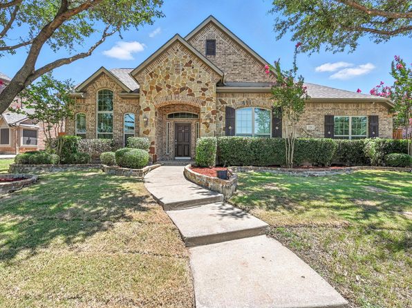 520 Smoke Tree Dr
