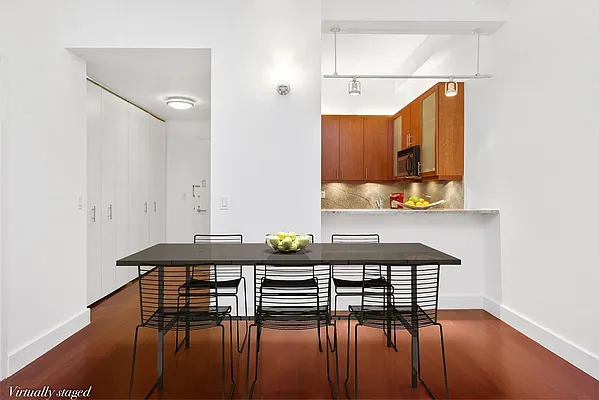 Rented by Compass | media 9