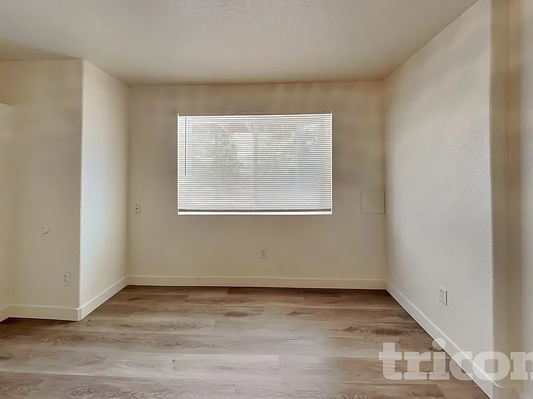 5389 S Bahama Ct — Photo 22