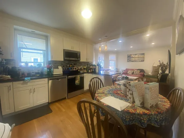 22 Rice St, Cambridge, MA