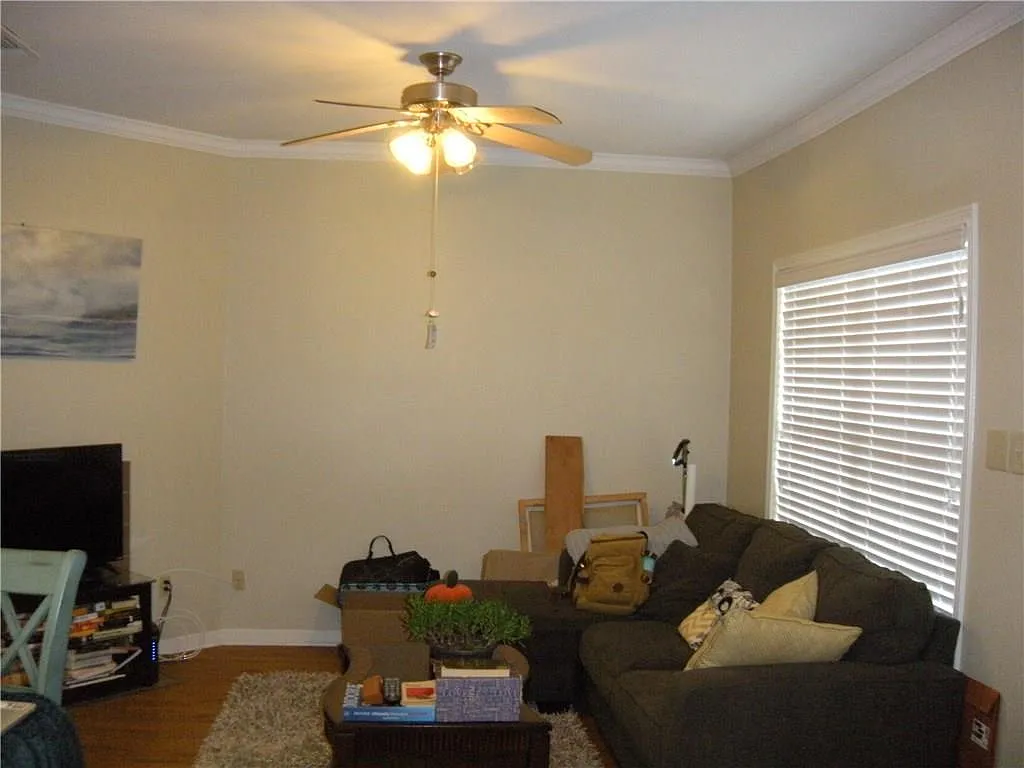 1 bed, 1.0 bath, 688 sqft, $1,450 — Photo 3