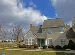 131 Primrose Ln, Wyomissing, PA 19610