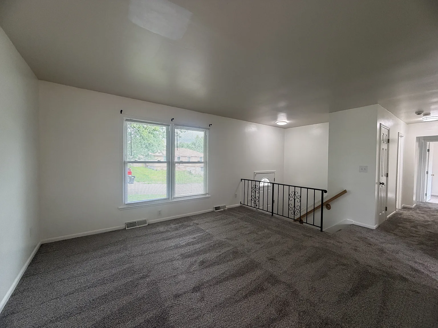 1208 South Mayview Avenue - 1 — Photo 3