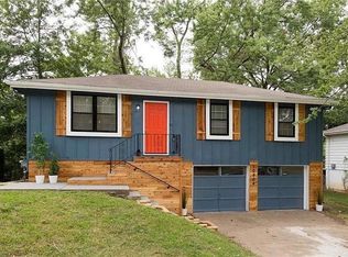 10404 Tullis Ave, Kansas City, MO 64134