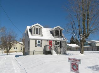 832 Fire St, Ellwood City, PA 16117