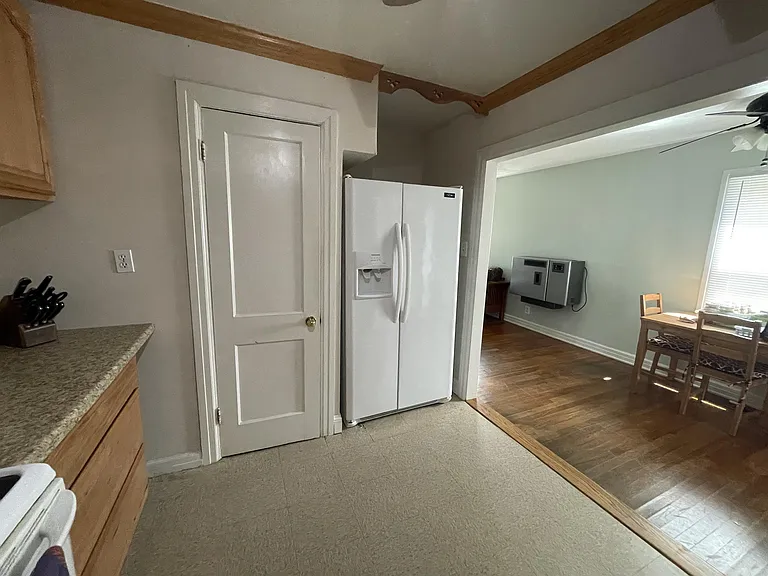 6062 Potomac Dr — Photo 4