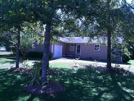 Front yard with shade