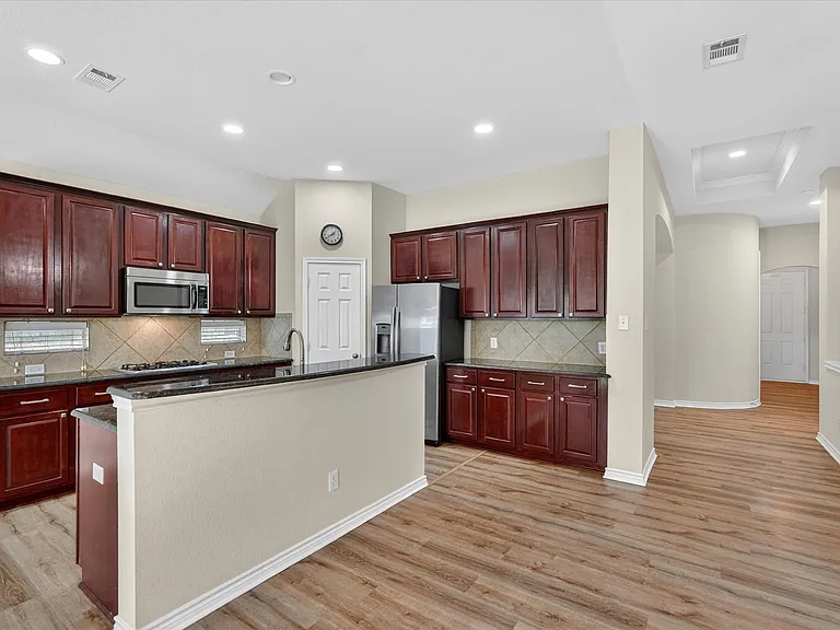 11823 Eden Ln — Photo 7