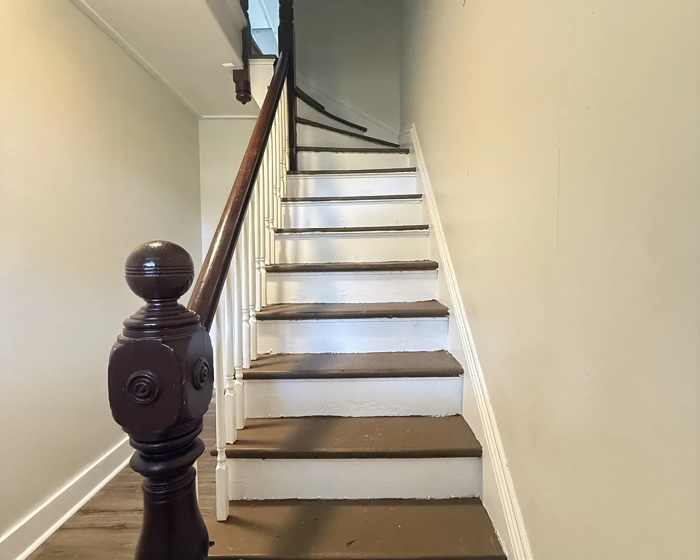 3 bed, 935 sqft, $1,500 — Photo 2