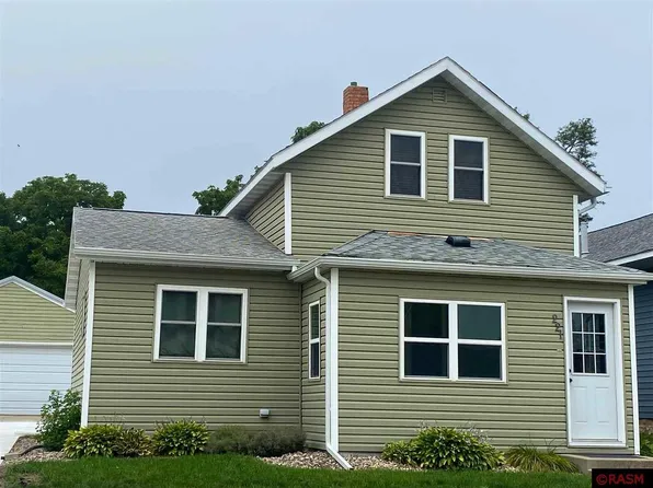 221 S Lincoln St, Lake Crystal, MN 56055