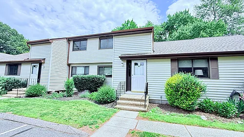 Oak Forest Dr Photo 1