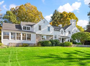 37 Ludlow Dr, Chappaqua, NY 10514