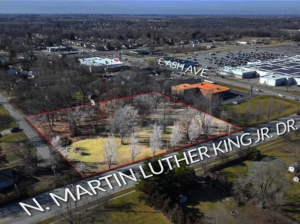 4100 N Martin Luther King Dr, Decatur, IL 62526