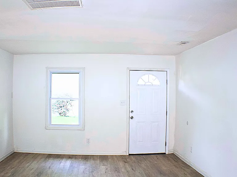 209 Friedheim Rd #209A — Photo 7