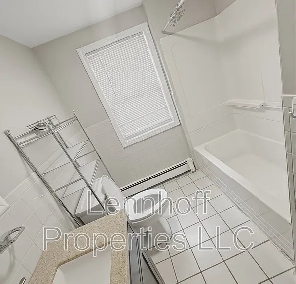 130 S Elm St #2 — Photo 3