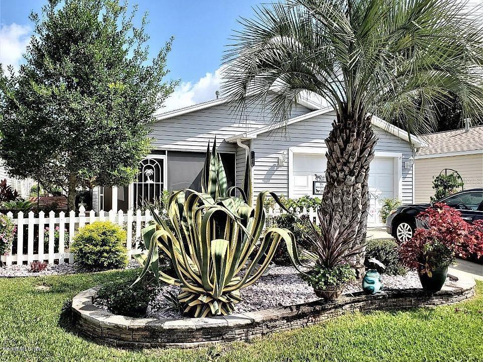 1st image of 2834 Barboza Dr