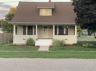 607 S Alexander St, Atlanta, IL 61723
