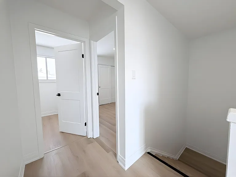 195 Mohawk St — Photo 16