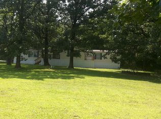 109 Candlewood Rd, Buffalo, MO 65622