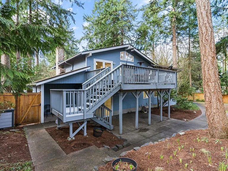 101 Point Fosdick Cir NW — Photo 38