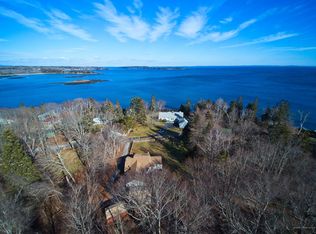 89 Bayview Ter, Owls Head, ME 04854