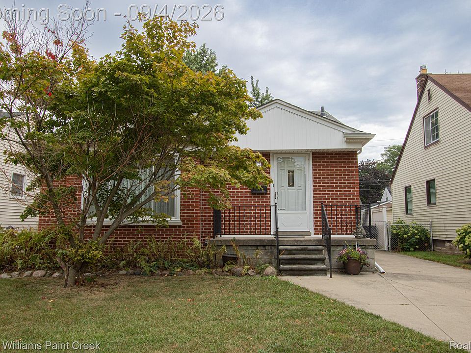 1st image of 634 N Edison Ave