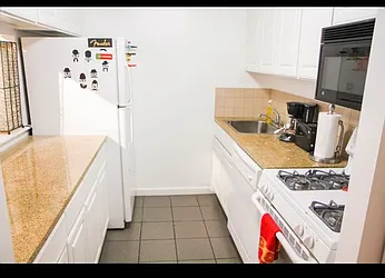 Rented by Ozymandius Realty