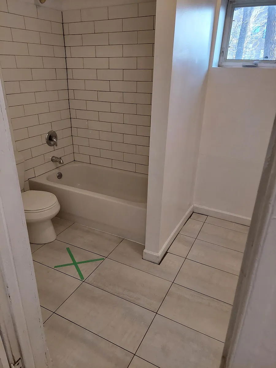 Just remodeled bath - 1507 N Elston Ave #1F