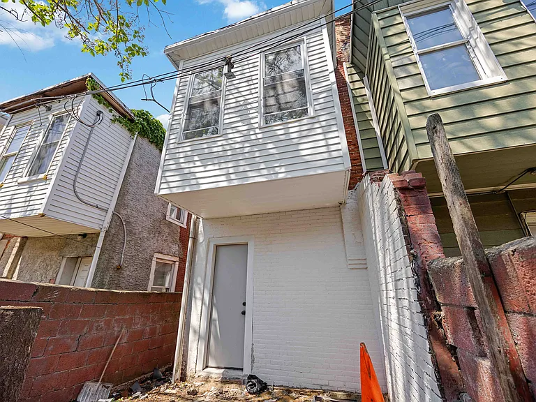 1849 N 25th St — Photo 21