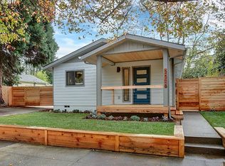 2016 NE Highland St, Portland, OR 97211