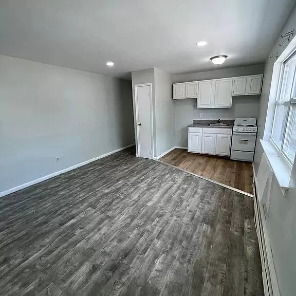 396 Stuyvesant Ave #15 — Photo 2