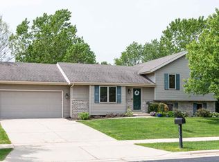 4116 Ambleside Dr, Madison, WI 53719
