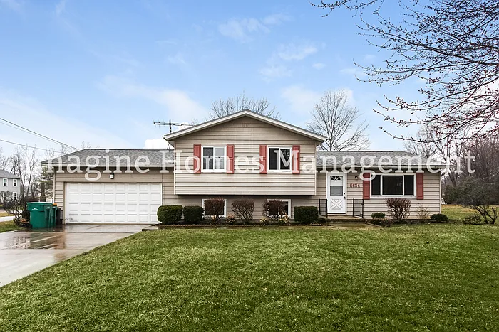 5634 Young Rd