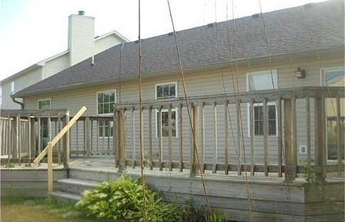 2nd image of 716 Sweet Creek Dr