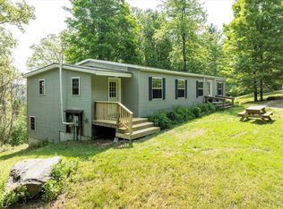 444 E Town Farm Rd, Putney, VT 05346