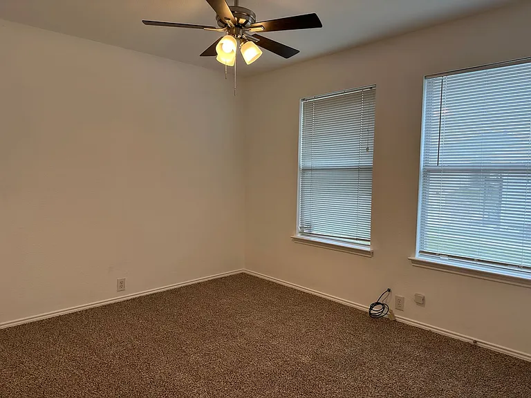8255 Horse Whisper Ln — Photo 19