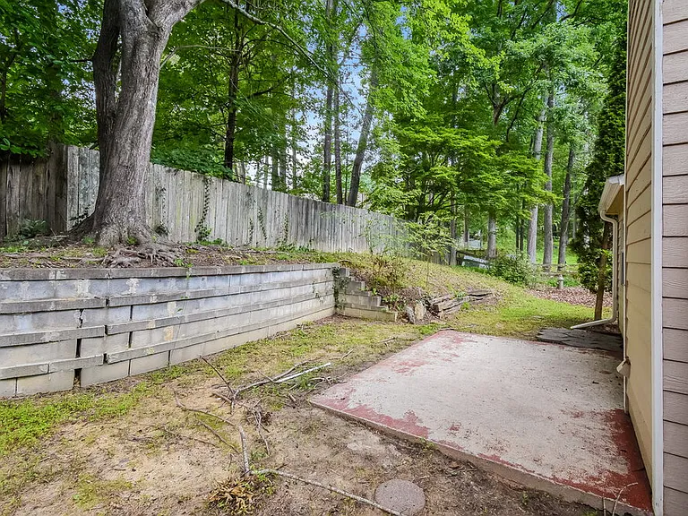 1171 Lennox Ct — Photo 15