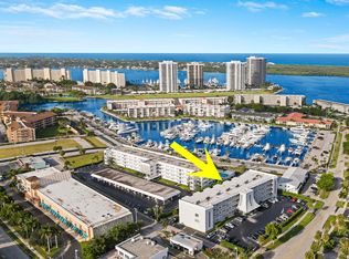 155 Yacht Club Dr APT 206, North Palm Beach, FL 33408