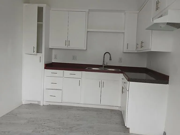 357 W Levee St — Photo 1