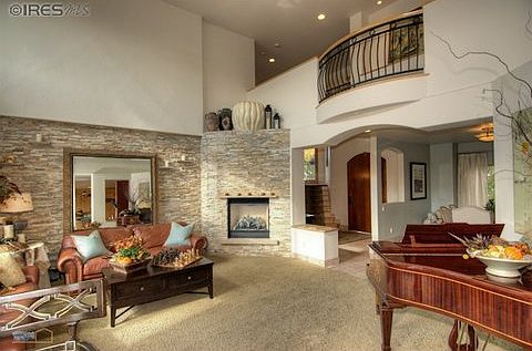 4th image of 638 Manorwood Ln