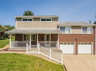 726 Cottonwood Dr, Monroeville, PA
