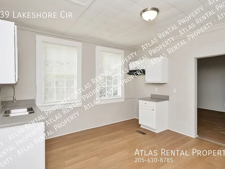 439 Lakeshore Cir — Photo 15