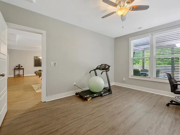 204 Diggory Dr — Photo 65
