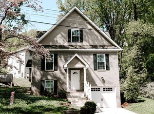 323 Pine Ridge Rd, Chattanooga, TN 37405